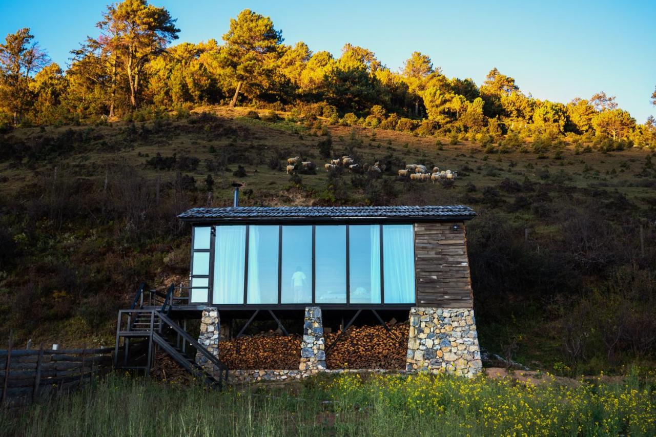 Shangri-La Dala Pasture Hotel Töcsen Kültér fotó